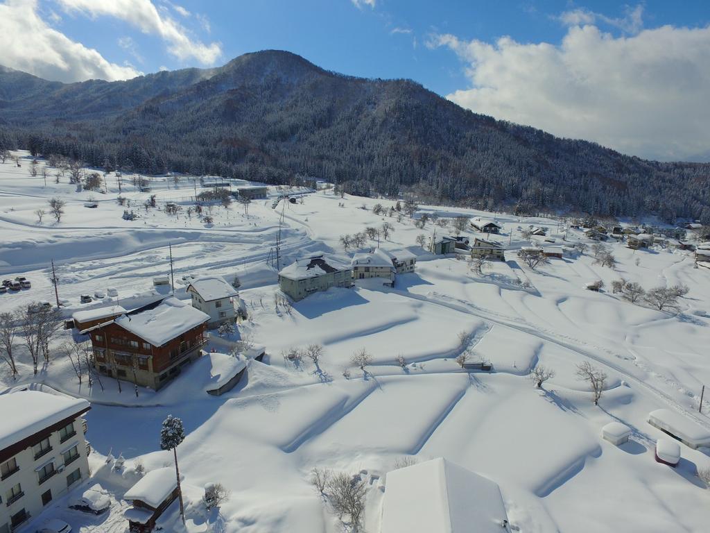 Jyonnobinayado Yoemu Hotel Nozawaonsen Buitenkant foto