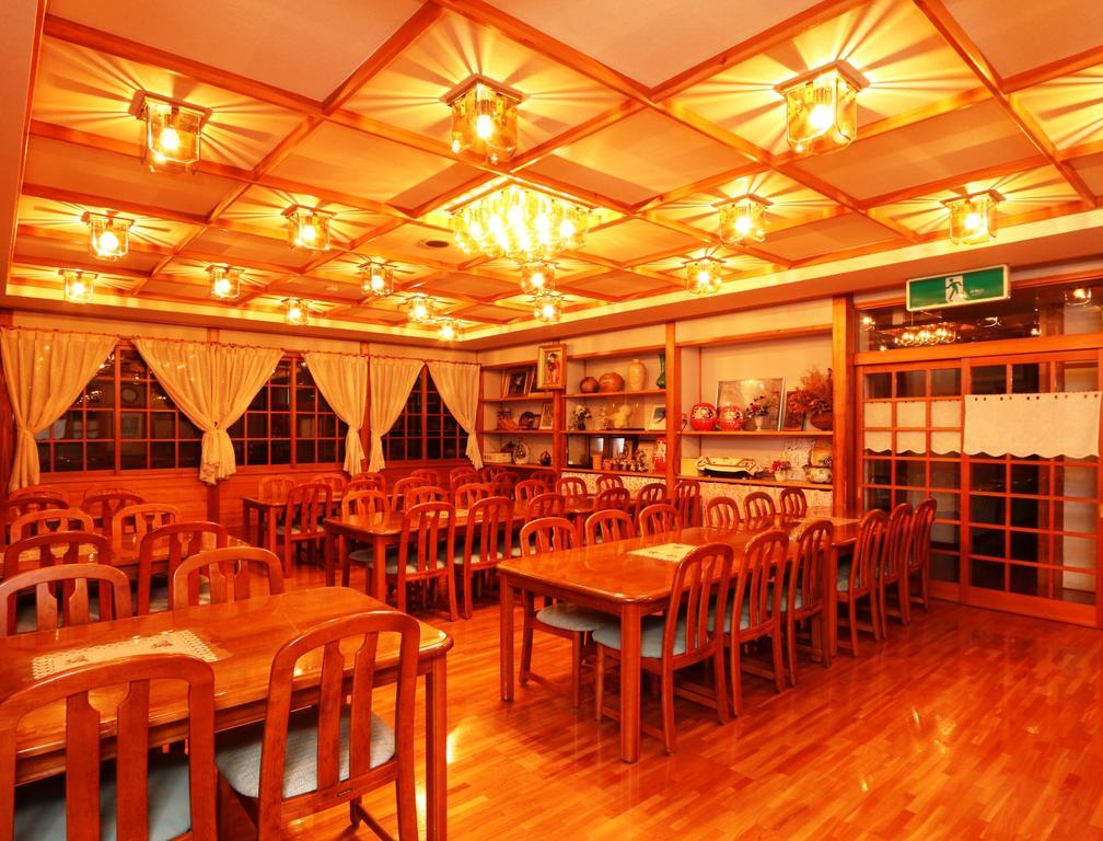 Jyonnobinayado Yoemu Hotel Nozawaonsen Buitenkant foto